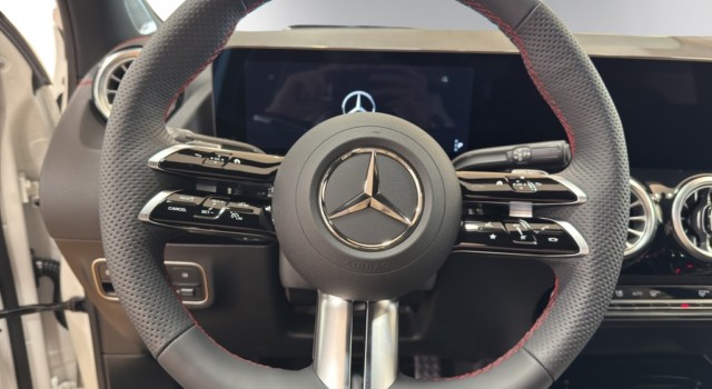 MERCEDES-BENZ EQA 250 + 70,5kWh Excellence