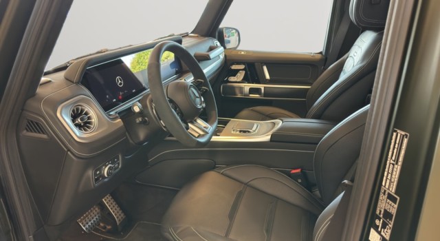 MERCEDES-BENZ G 63 AMG 9G-Tronic