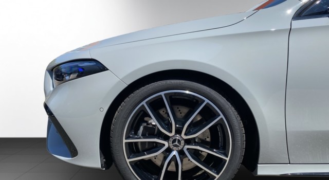 MERCEDES-BENZ A 250 4Matic 8G-DCT