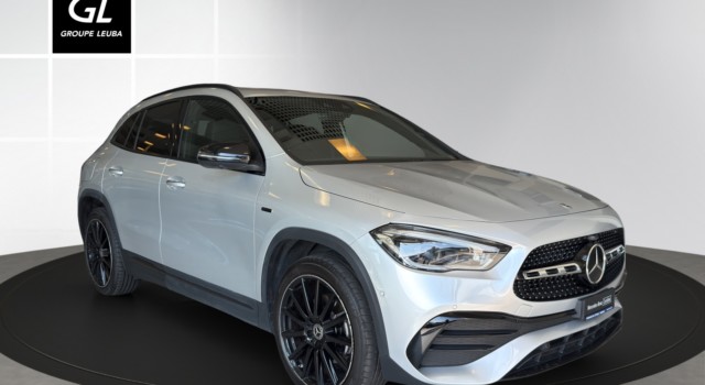 MERCEDES-BENZ GLA 250 e AMG Line 8G-DCT