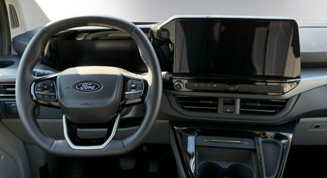 FORD TRANSIT CUSTOM Panama