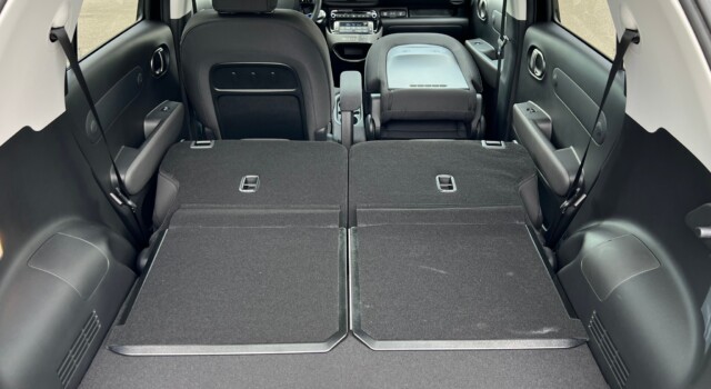 HYUNDAI INSTER 49kWh Amplia