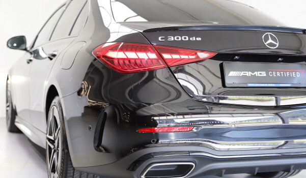 MERCEDES-BENZ C 300 de 4Matic