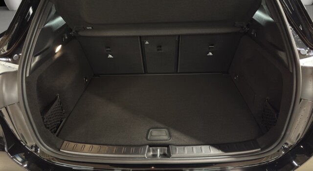 MERCEDES-BENZ GLA 220 d 4Matic 8G-DCTSwiss Star