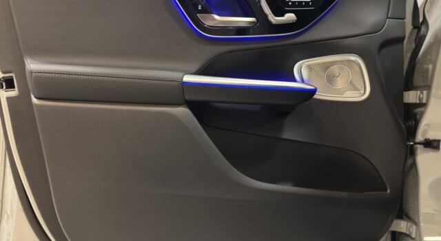 MERCEDES-BENZ GLC 300 e 4M 9G-Tronic