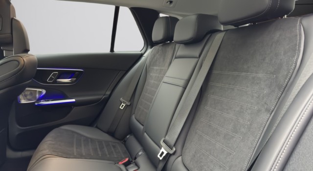 MERCEDES-BENZ C 220 d T 4 Matic Swiss Star