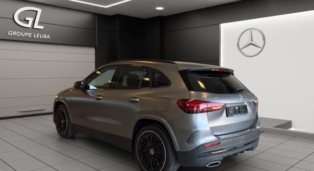 MERCEDES-BENZ GLA 250 4Matic 8G-DCT Swiss Star