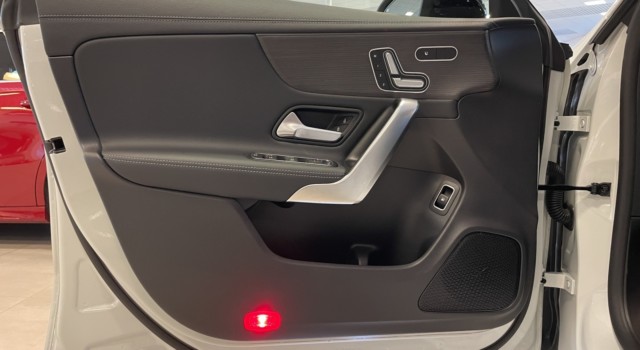 MERCEDES-BENZ CLA 250 CLA SB 250 e AMG Line