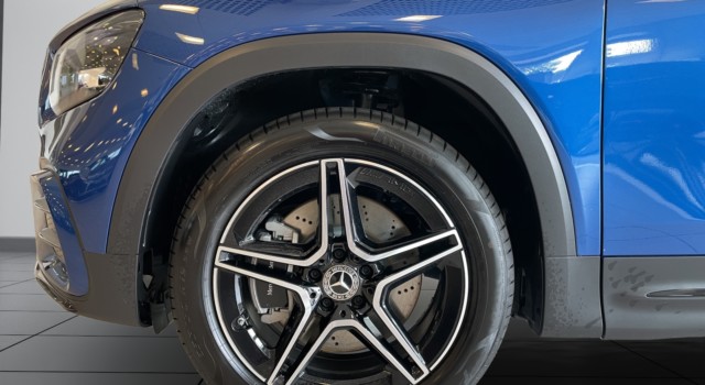 MERCEDES-BENZ GLB 220 4Matic 8G-Tronic