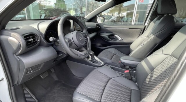 MAZDA 2 Hybrid Homura