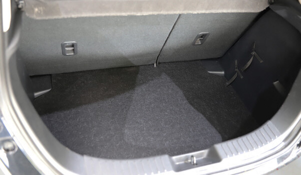 MAZDA 2 G 90 MHD Ambition Plus