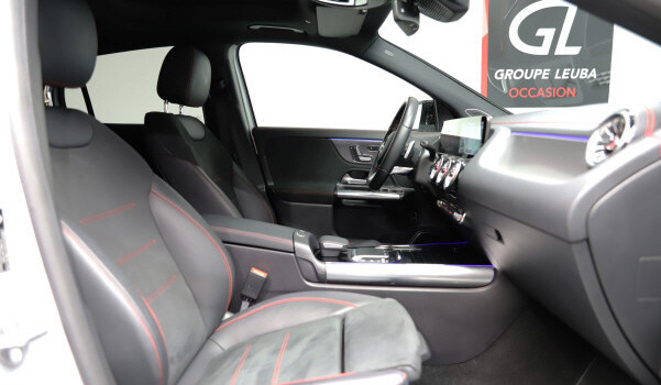 MERCEDES-BENZ EQA 250 AMG Line AMG Line