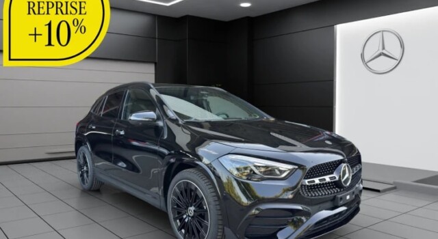 MERCEDES-BENZ GLA 220 4Matic 8G-DCT