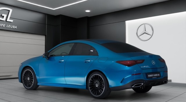 MERCEDES-BENZ CLA 220 4Matic 8G-DCT