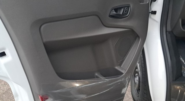 FORD Transit Minibus 15 places Trend 4 L3