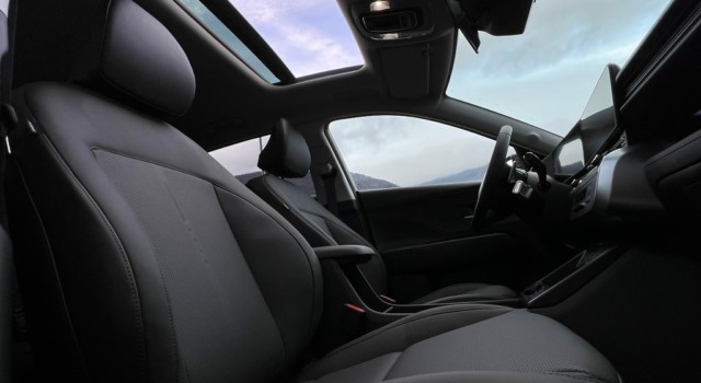 HYUNDAI KONA 1.6 GDi HEV Vertex DCT
