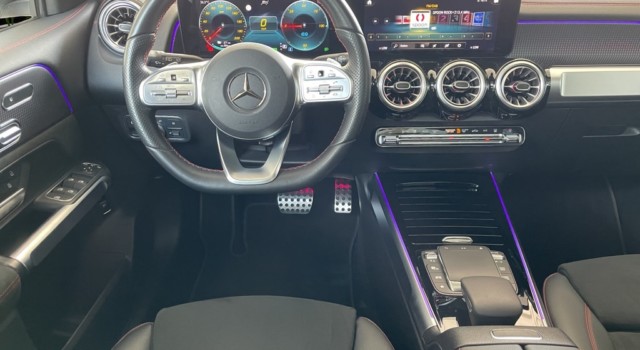 MERCEDES-BENZ EQB 350 AMG Line 4Matic