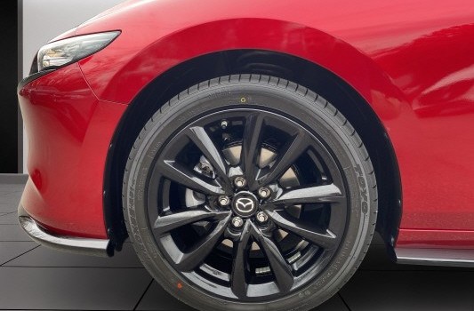 MAZDA 3 HB X 186 Homura A