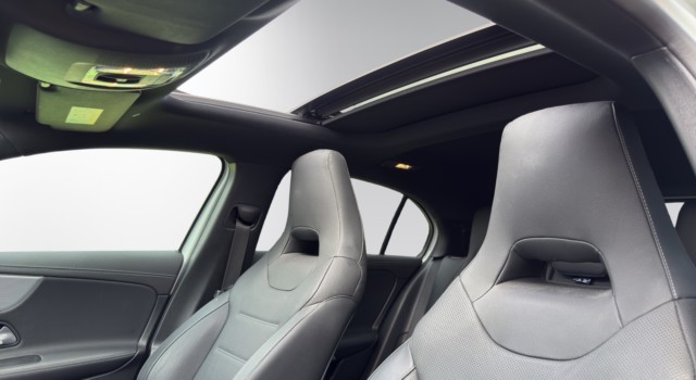 MERCEDES-BENZ A 45 AMG A 45 S AMG 4Matic+