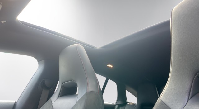 MERCEDES-BENZ CLA 250 CLA SB 250 AMG Line 4M 7G