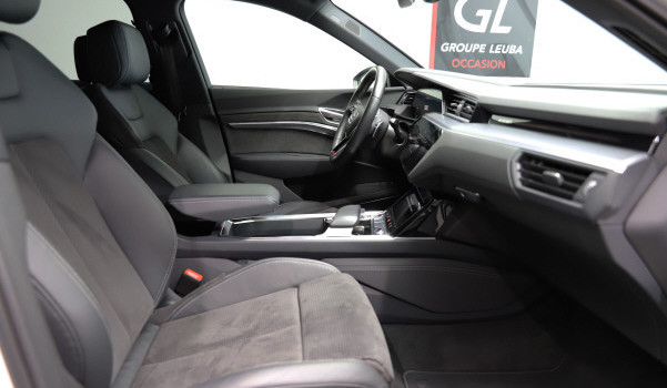 AUDI e-tron 55 S Line qu