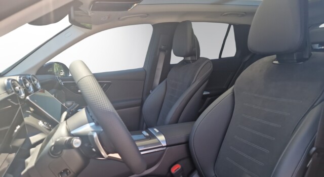 MERCEDES-BENZ GLC 300 e 4Matic EQ Star 9G-Tronic