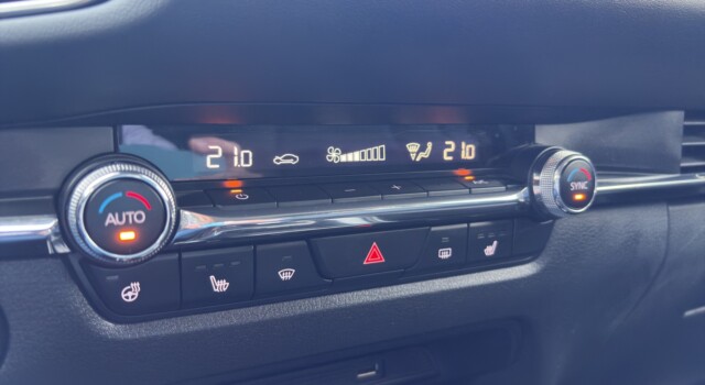 MAZDA CX-30 SKYACTIV-X M Hybrid 180 Ambition Plus FWD Automat