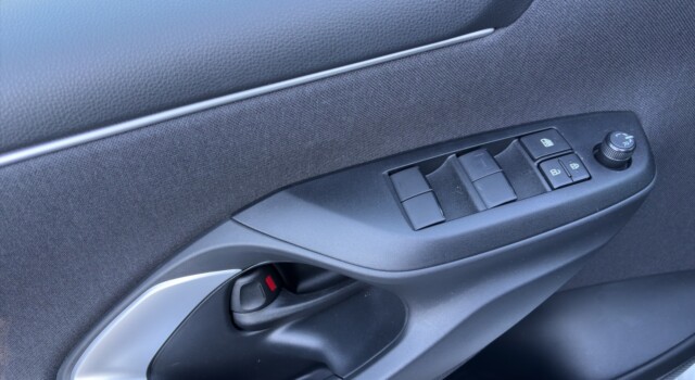 MAZDA 2 Hybrid Centre-line