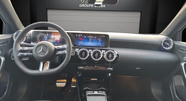 MERCEDES-BENZ A 220 4Matic 8G-DCT