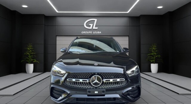 MERCEDES-BENZ GLA 220 4Matic 8G-DCT