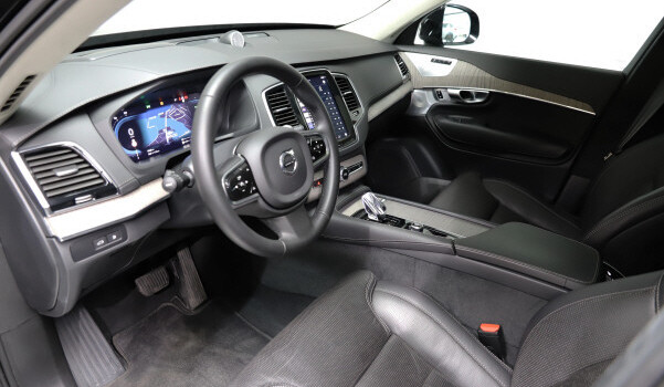 VOLVO XC90 T8 eAWD Ultim Dark