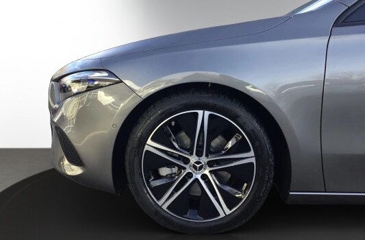 MERCEDES-BENZ A 220 4Matic 8G-DCT