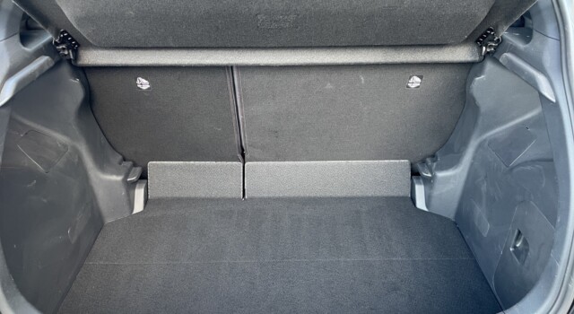 MAZDA 2 Hybrid Homura