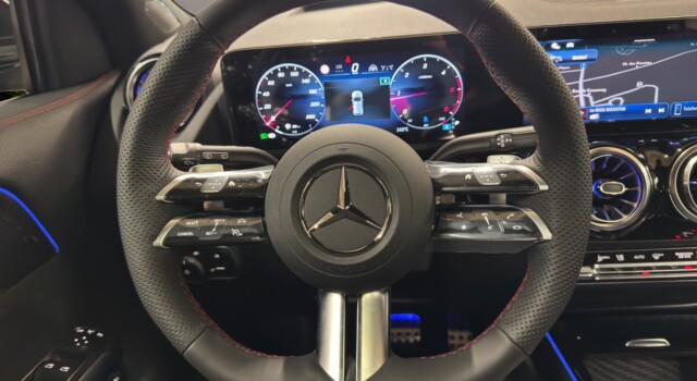 MERCEDES-BENZ GLA 220 d 4Matic 8G-DCTSwiss Star