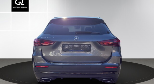 MERCEDES-BENZ GLA 250 e EQ Star 8G-DCT
