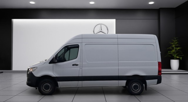 MERCEDES-BENZ Sprinter 317 CDI Standard 9G-TRONIC