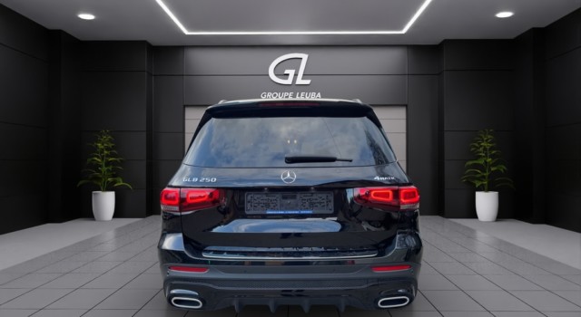 MERCEDES-BENZ GLB 250 4Matic AMG Line 8G-Tronic