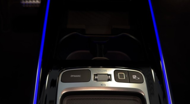 MERCEDES-BENZ GLB 220 d 4Matic 8G-Tronic