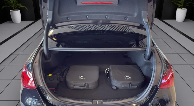 MERCEDES-BENZ C 63 AMG C 63 S AMG E Performance 4 Matic Executive Edition