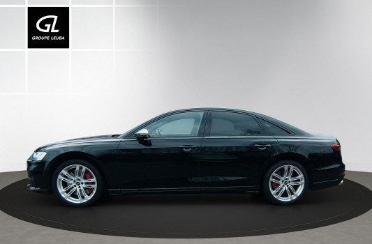 AUDI S8 TFSI quattro