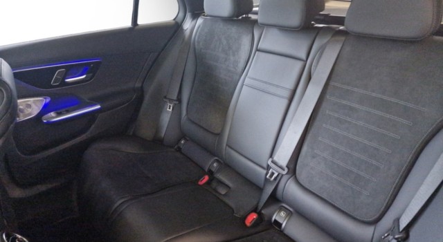 MERCEDES-BENZ C 300 T 4 Matic