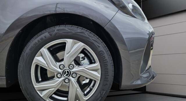 MAZDA 2 Hybrid Exclusive-line