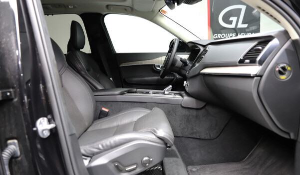 VOLVO XC90 T8 eAWD Ultim Dark