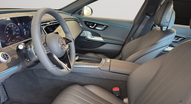 MERCEDES-BENZ E 220 d 4Matic 9G-Tronic
