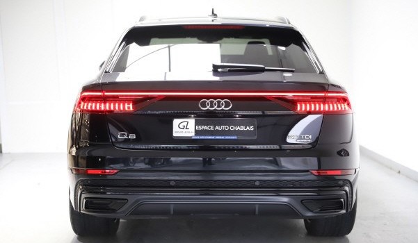 AUDI Q8 50 TDI quattro