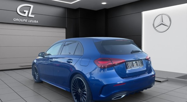 MERCEDES-BENZ A 200 Night Star 7G-DCT