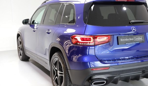 MERCEDES-BENZ GLB 200 d AMG Line 4MATIC