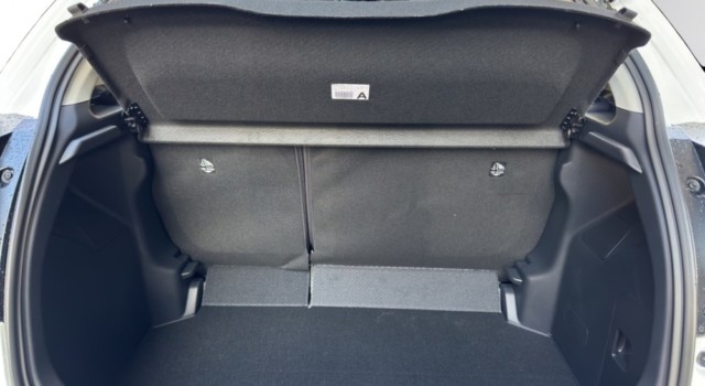MAZDA 2 Hybrid Exclusive-line
