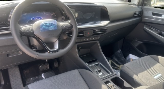 FORD TOURNEO CONNECT Grand  2.0 EcoBlue Active Automat