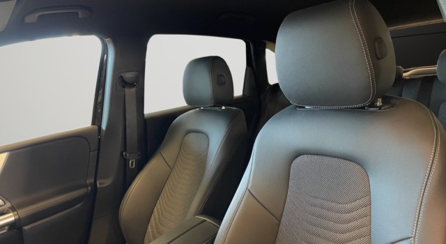 MERCEDES-BENZ B 220 4Matic 8G-DCT
